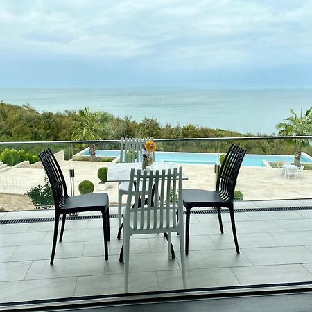 Duplex Seaview Condo ดูร์เรส ภายนอก รูปภาพ