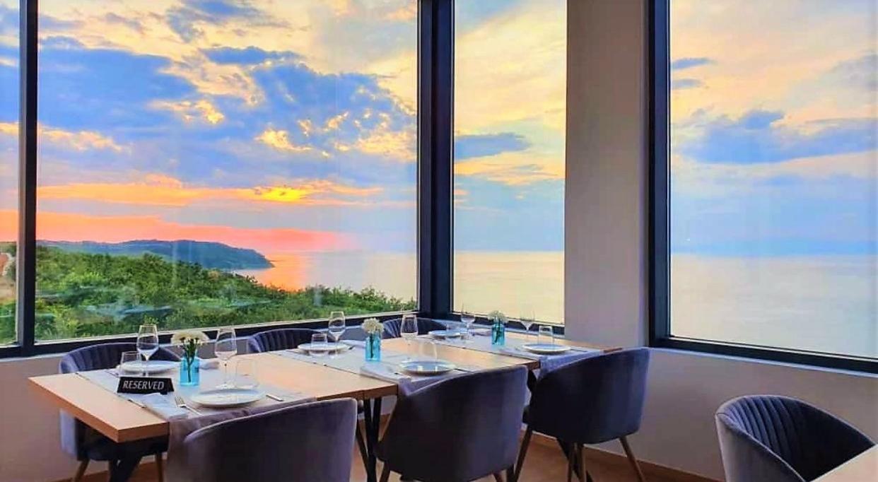 Duplex Seaview Condo ดูร์เรส ภายนอก รูปภาพ
