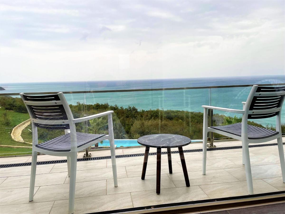 Duplex Seaview Condo ดูร์เรส ภายนอก รูปภาพ
